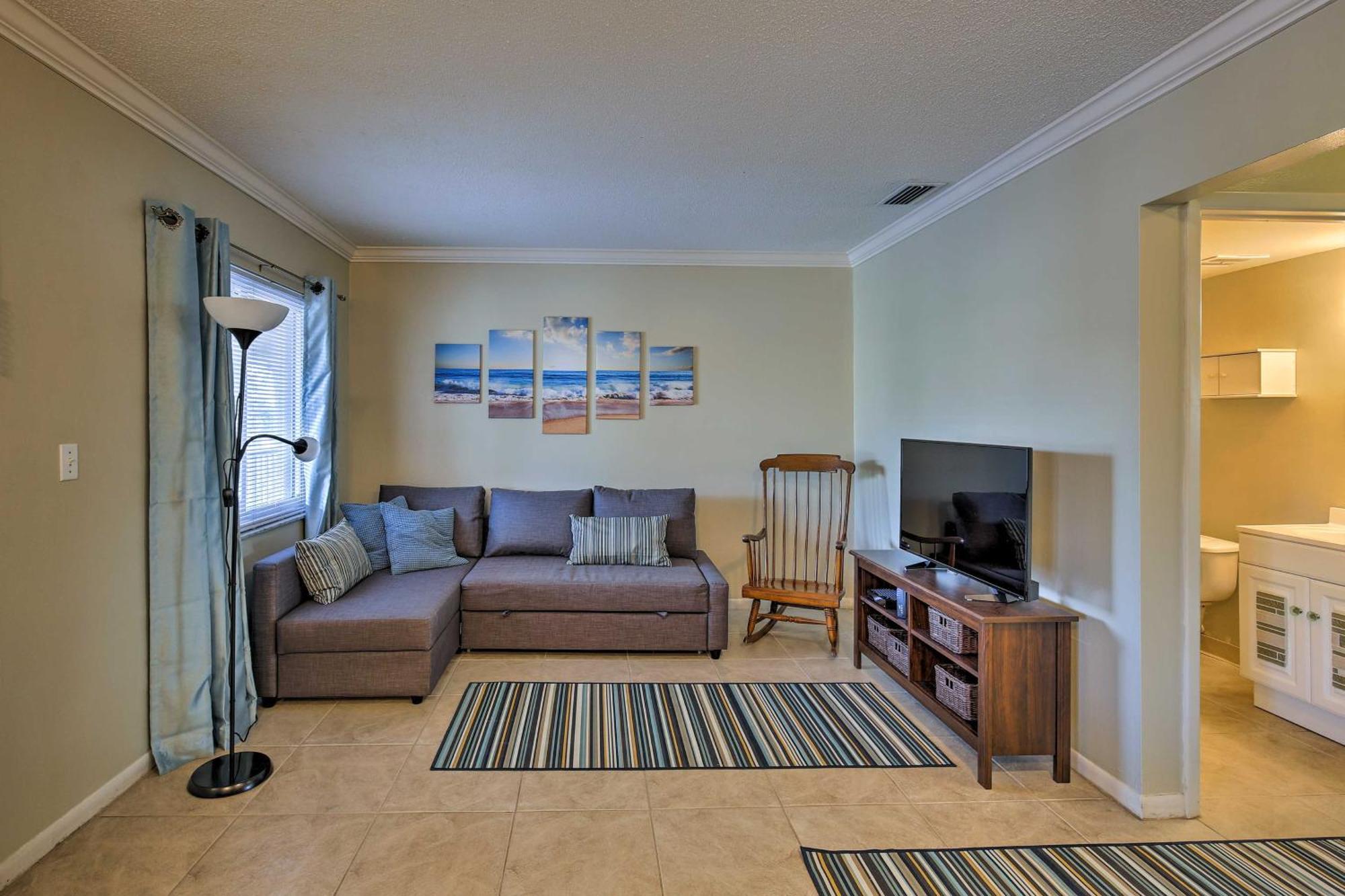 St Pete Condo With Heated Pool - Less Than 1 Mi To Beach! St. Pete Beach Kültér fotó