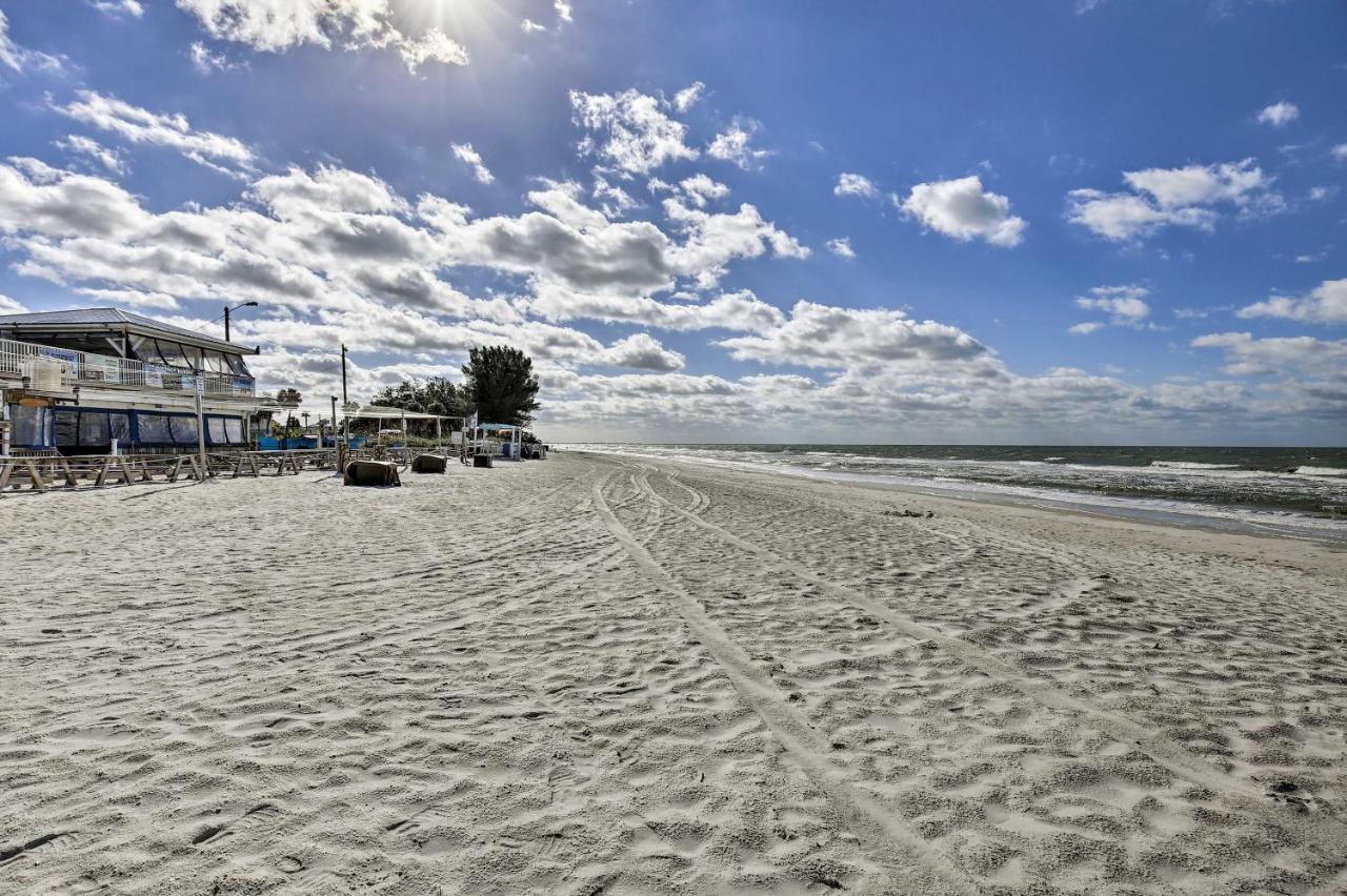 St Pete Condo With Heated Pool - Less Than 1 Mi To Beach! St. Pete Beach Kültér fotó